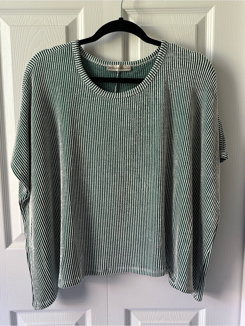 NWT Zenana Ribbed Green and White Striped Short Sleeve Top Size L/XL